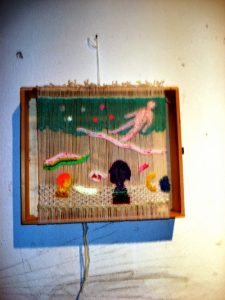 Read more about the article «ζωγραφική με μαλλί»  ένα σεμινάριο  για  υφάντρες  με  ανησυχίες στα εργαστήρια παραδοσιακών τεχνών του ΛΕΒ